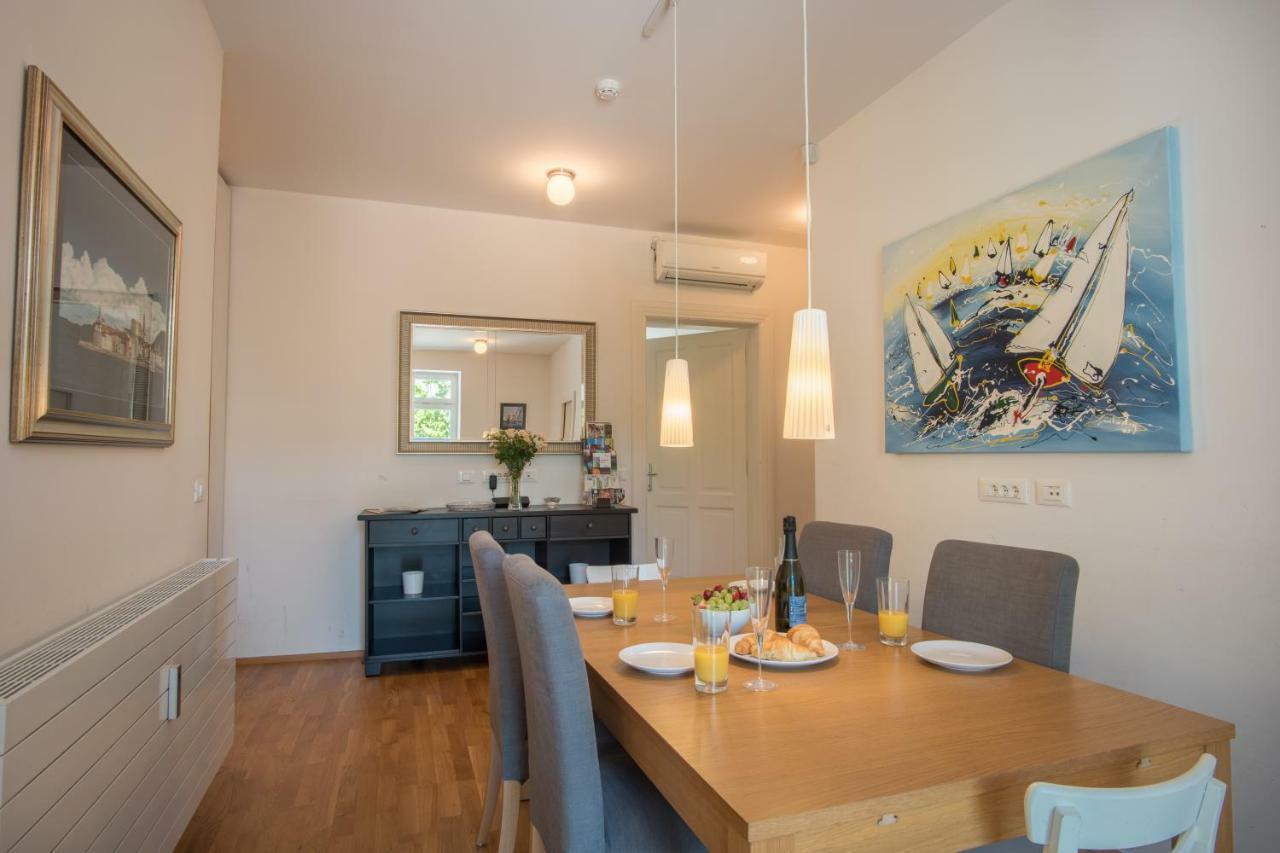 Luxury Central Apartment Любляна Экстерьер фото